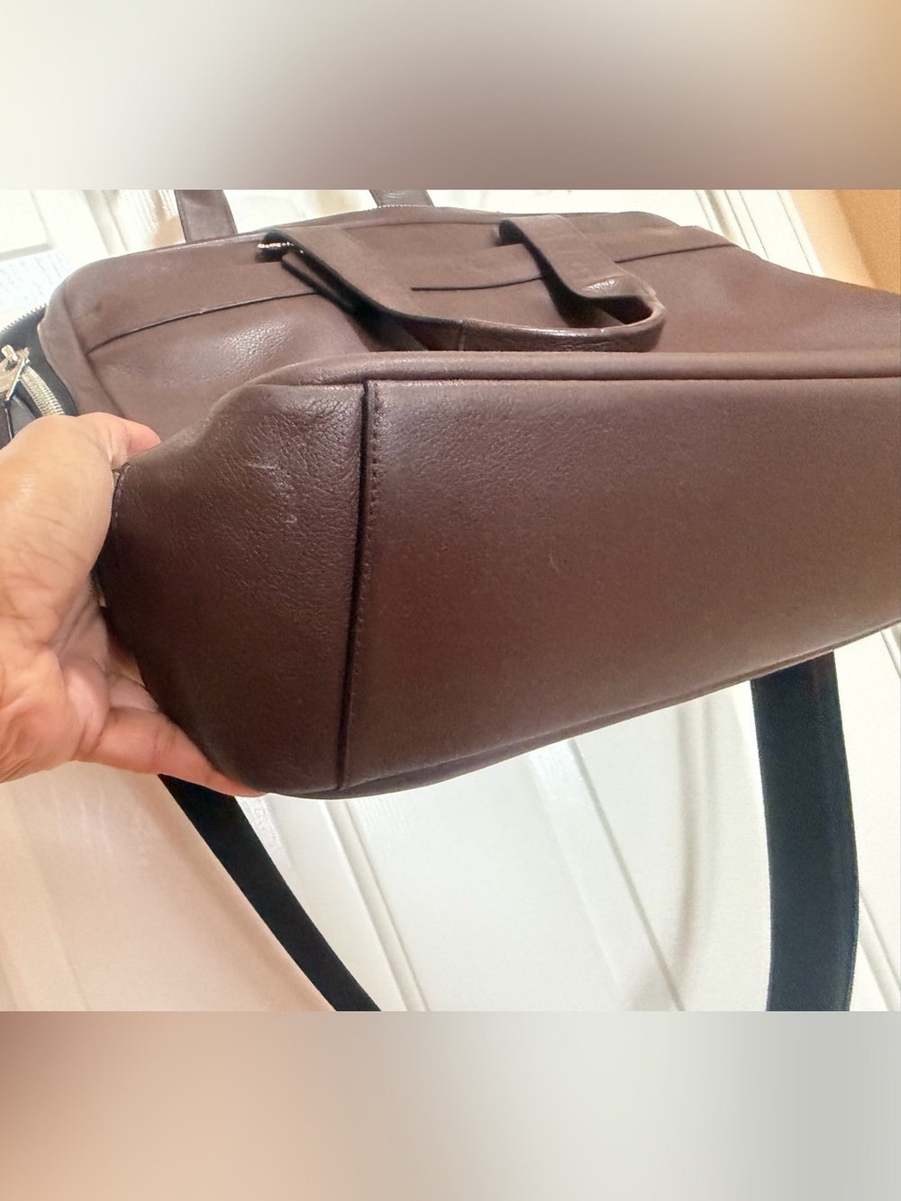 Coach Briefcase in dark chocolate pebble leather - Picture 7 of 8